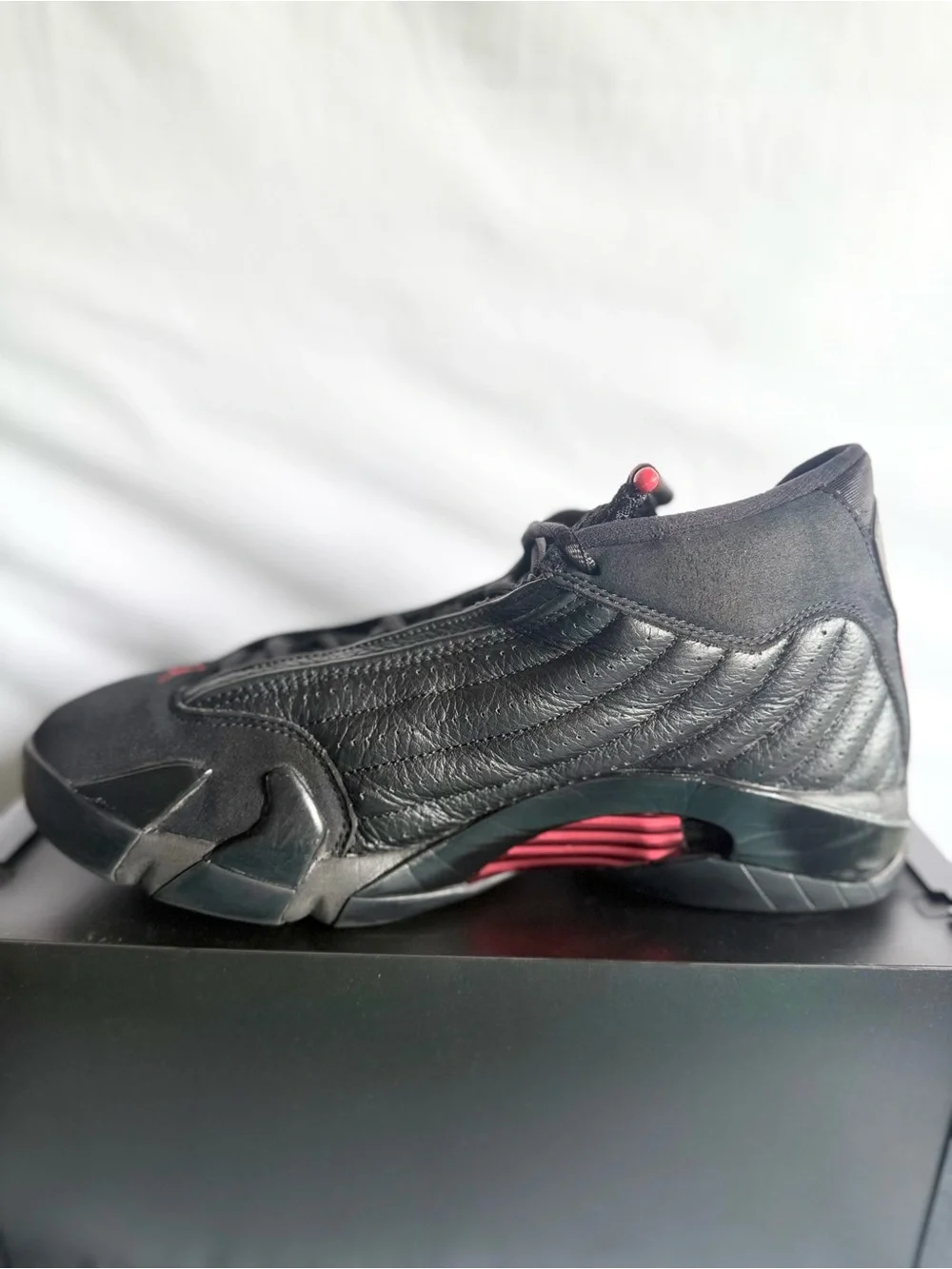 Jordan authentic 14
