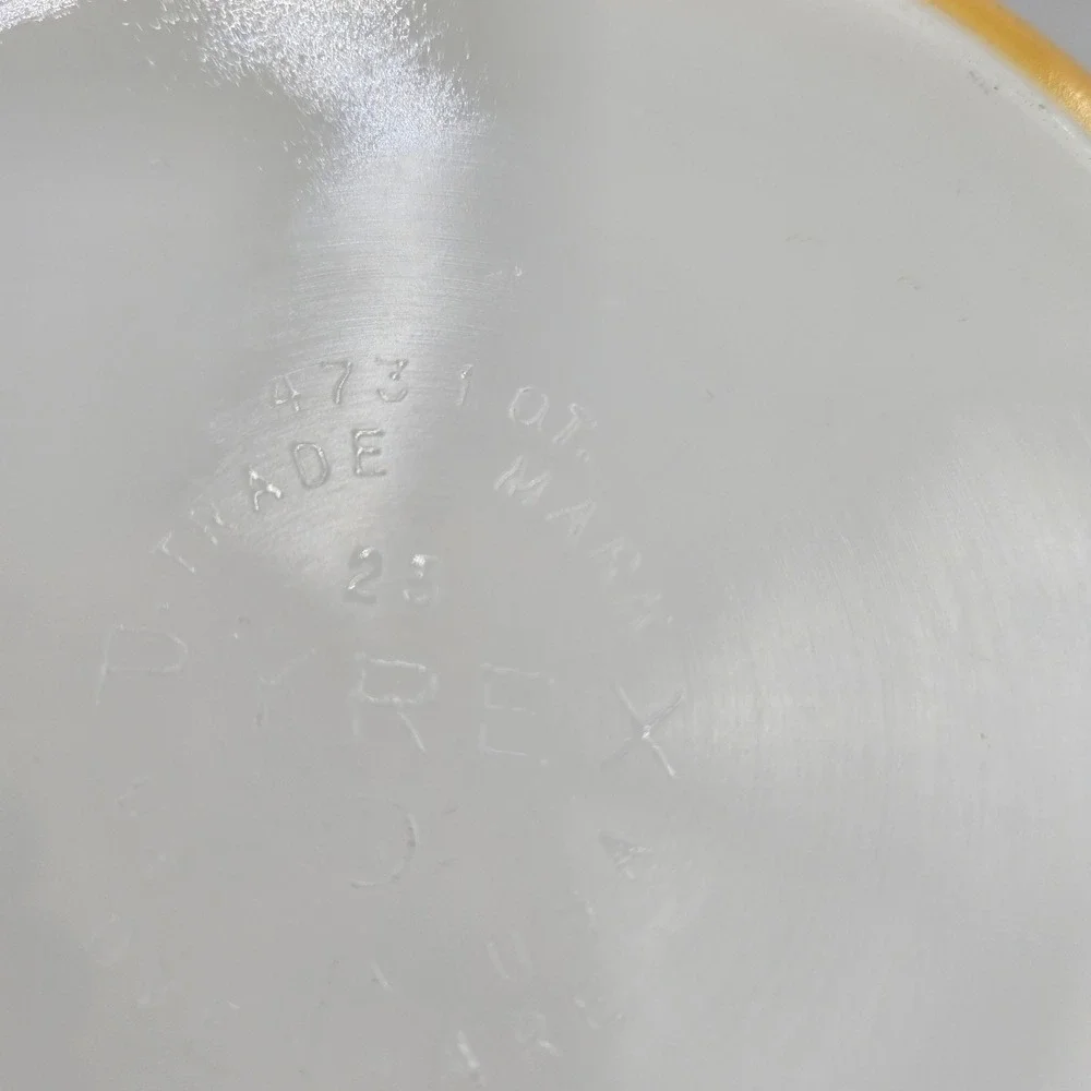 Pyrex® udual signs
