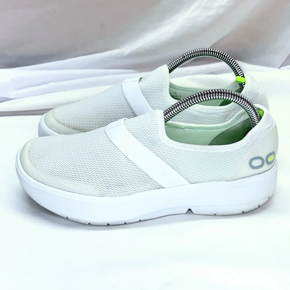 OOFOS great preowned