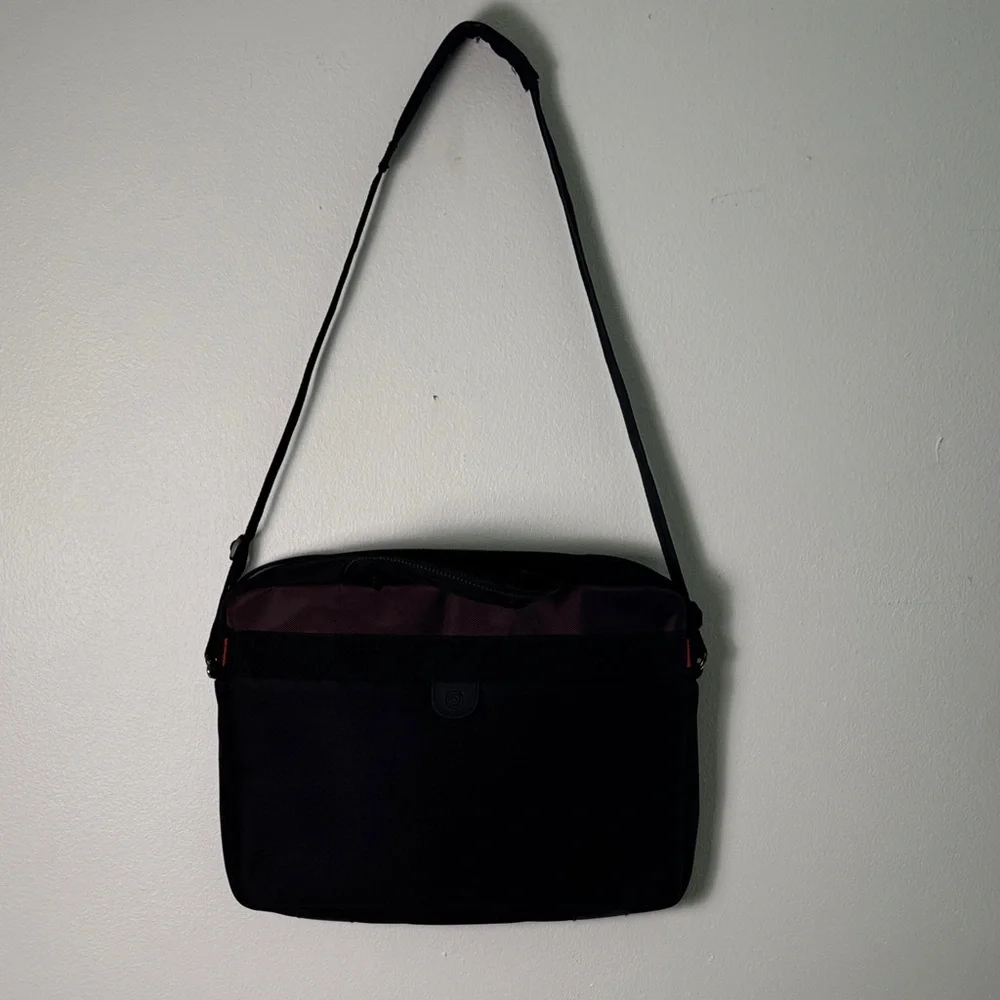 Swiss Gear Stylish Black‎ and Maroon Men's Messenger Crossbody Laptop Bag