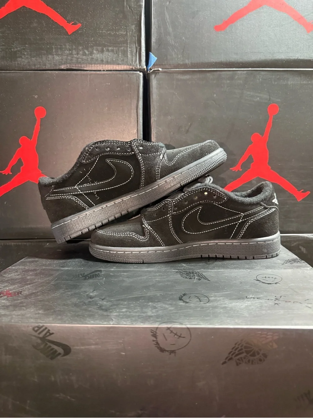Jordan 1 Travis Scott Black Phantom Low-Top Black Suede Sneakers