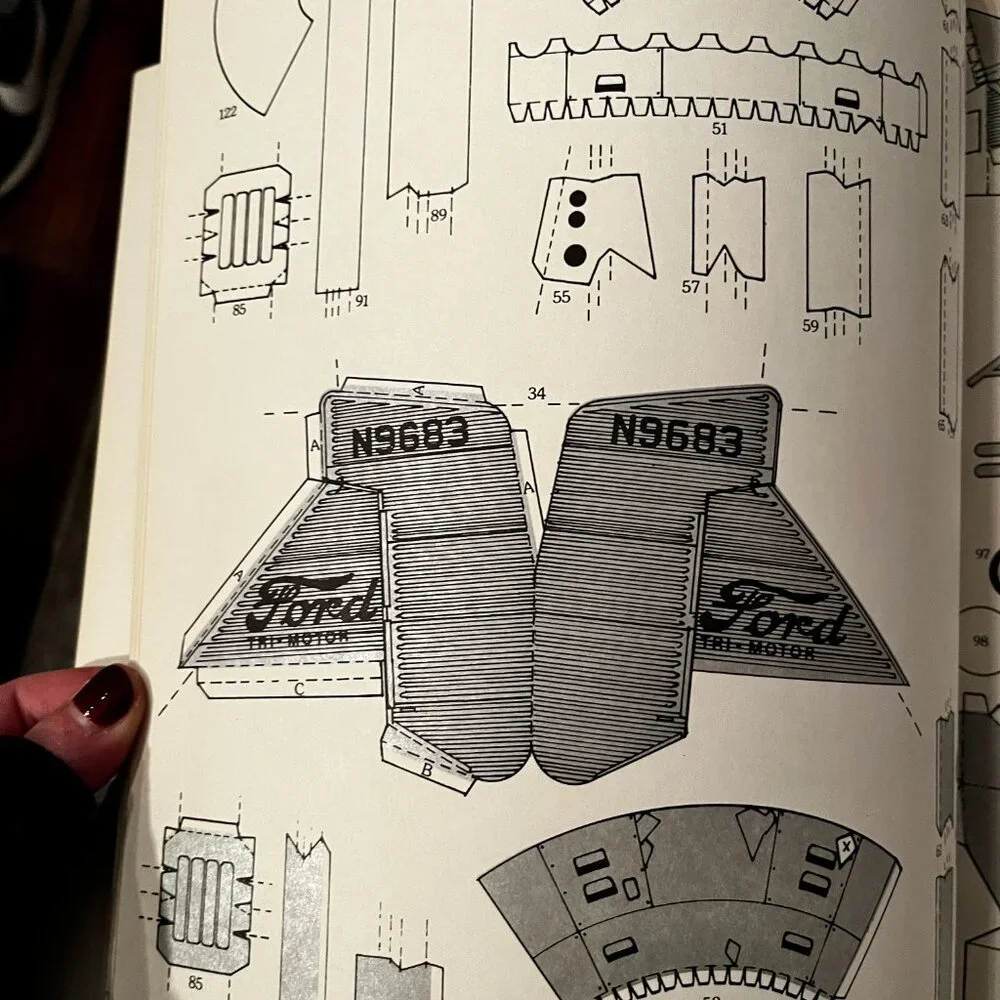Paper Cutout Model – Ford‎ Trimotor 5-AT (Build-It-Yourself, 1982) – New