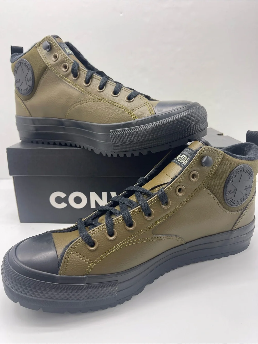Converse high top