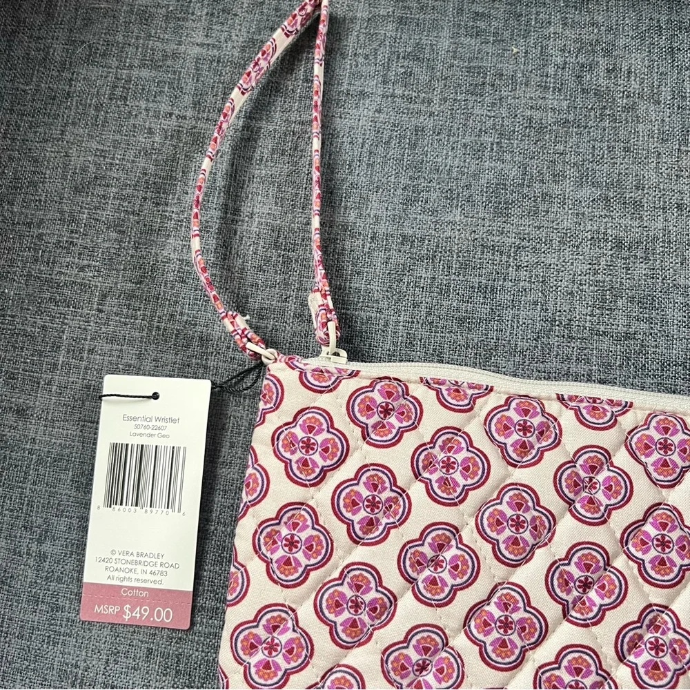 Vera Bradley compact wristlet