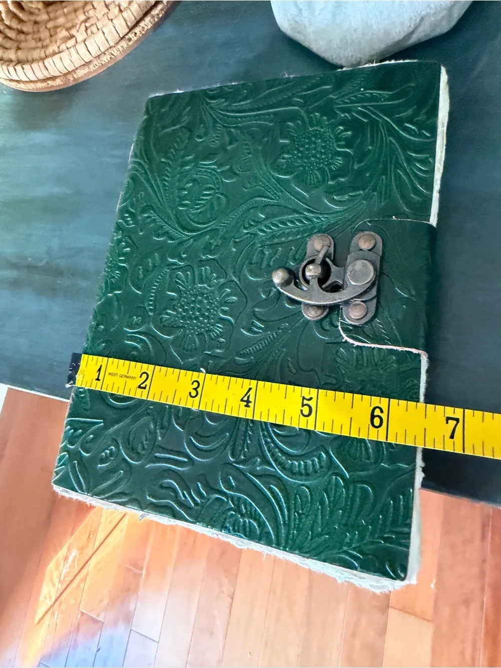 N/A paper inches