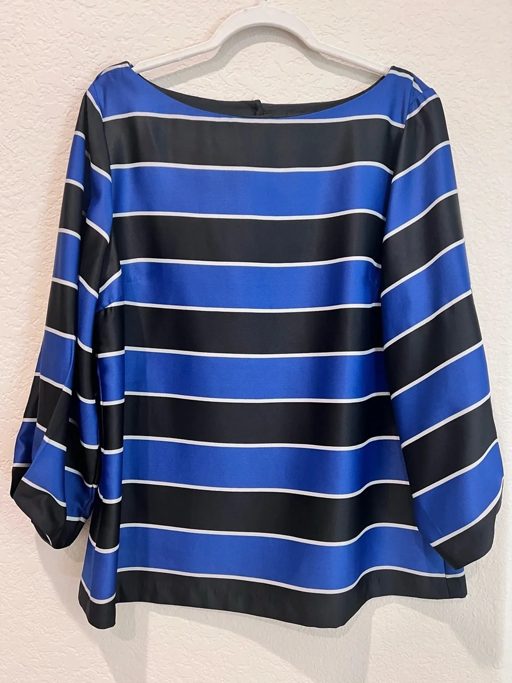 Banana Republic Stripped Boat Neck Blouse | Women’s Large | Sateen Feel