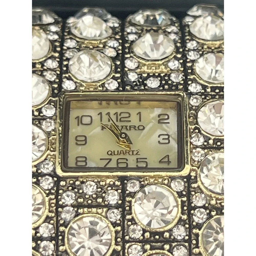 FIGARO Couture presenting dazzling