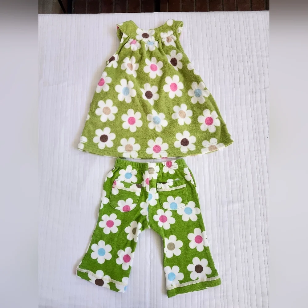 Carters charming set