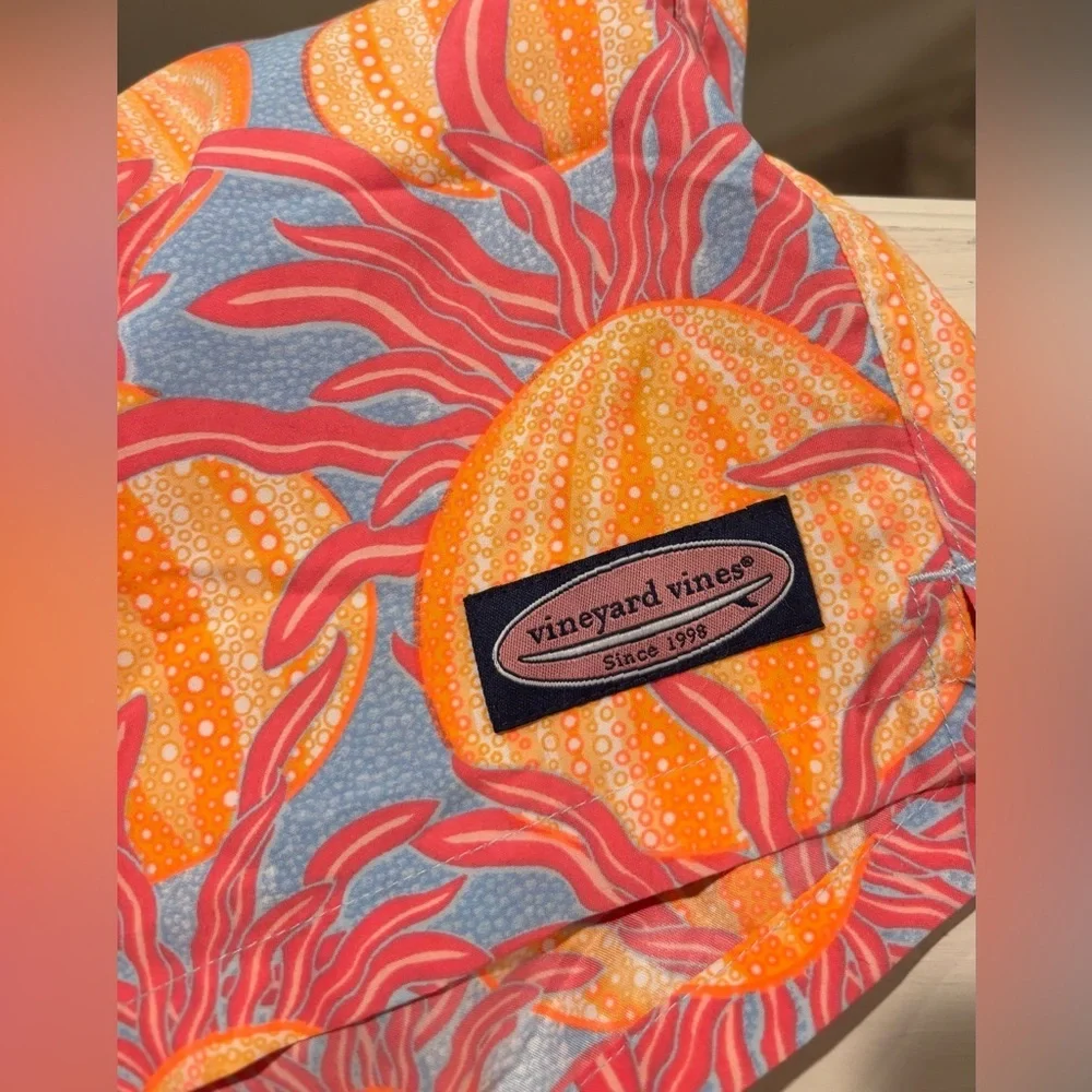 Vineyard Vines gently used