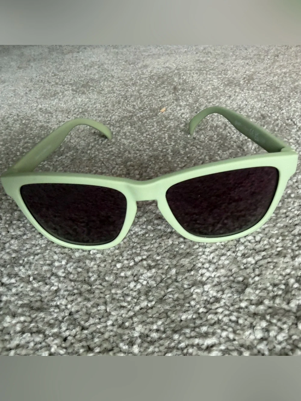goodr stylish mint