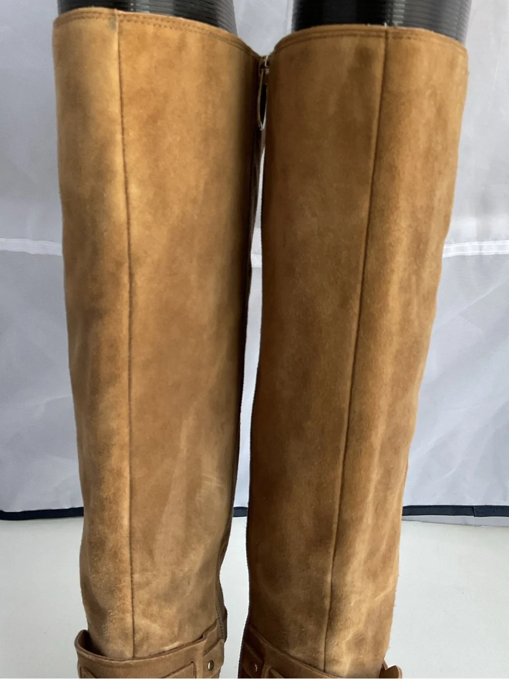 Nine West chestnut suede