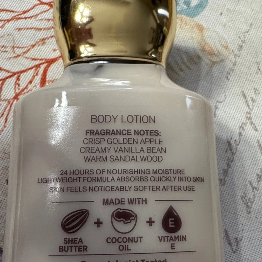 Bath & Body Works gingham heart