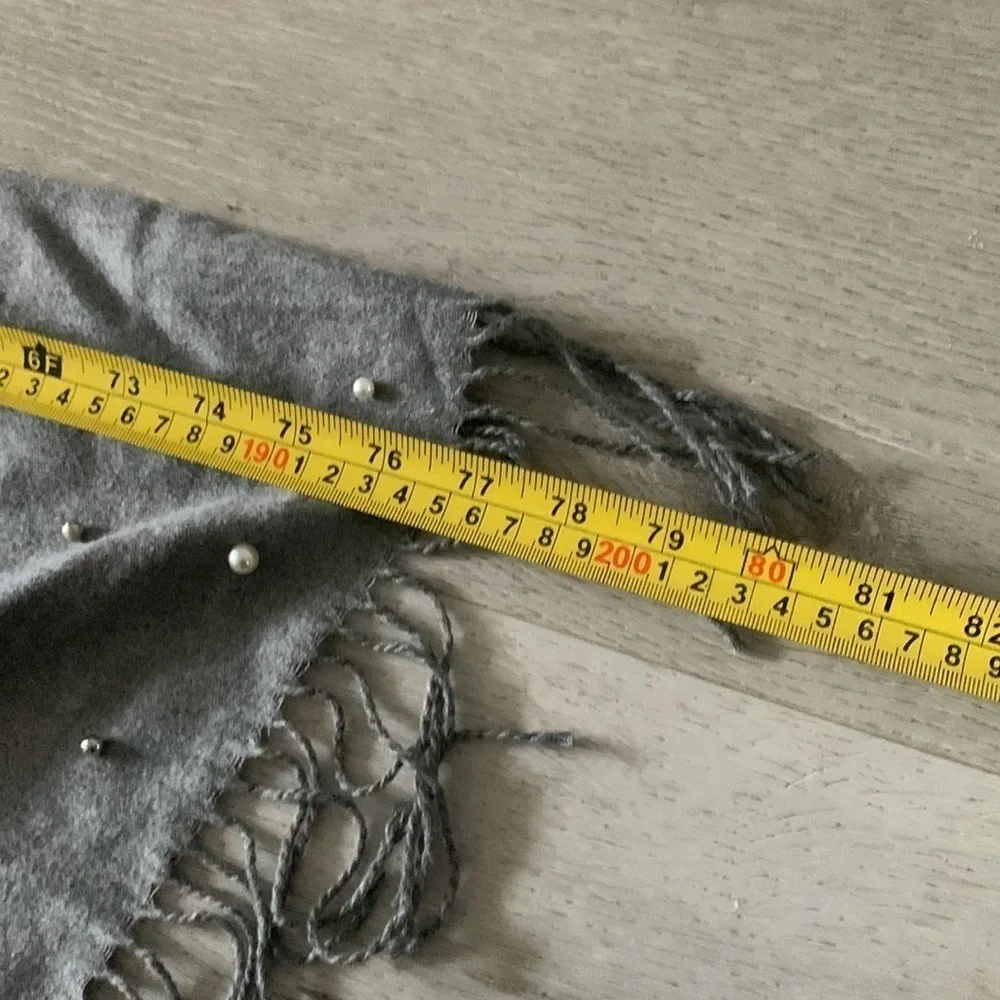 Gray fringe winter‎ pearls scarf classic elegant