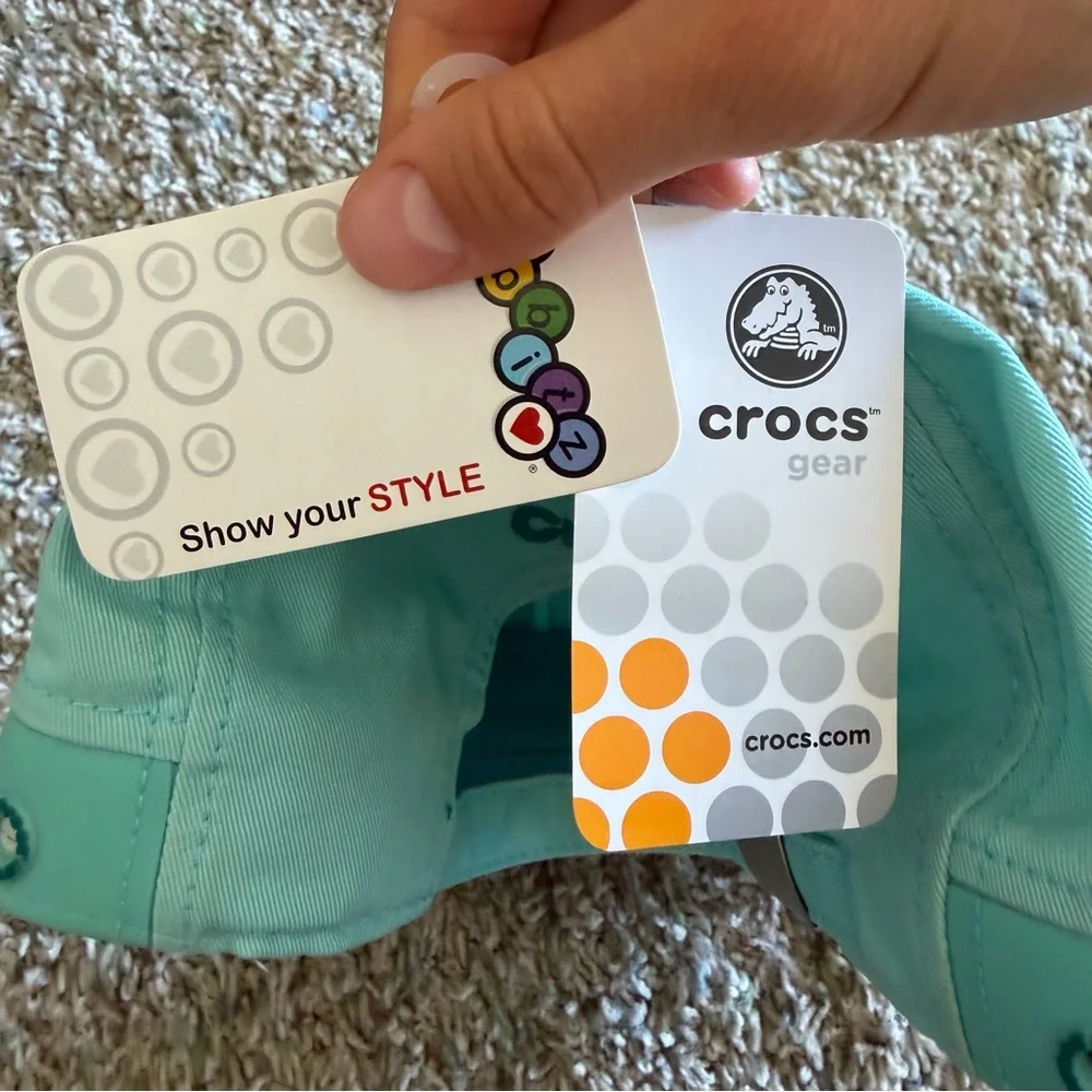 CROCS nwt cap