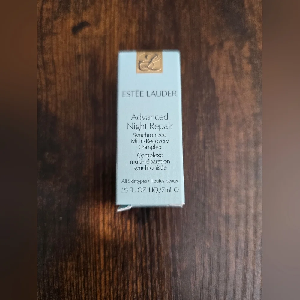 Estee Lauder nib estee