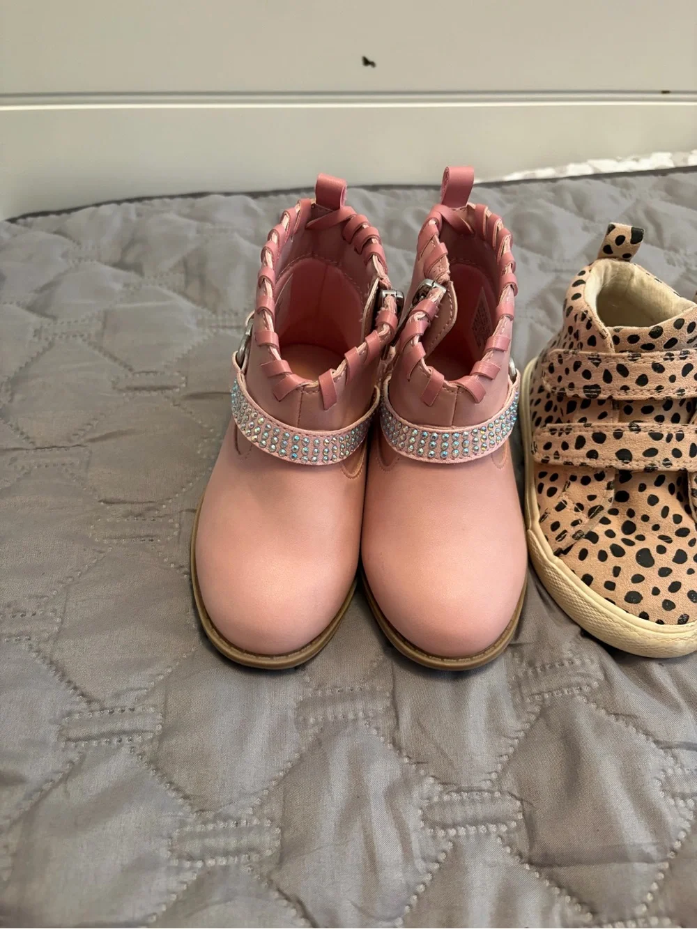Jessica Simpson pretty pink