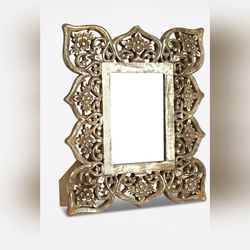 Artisan decorative picture