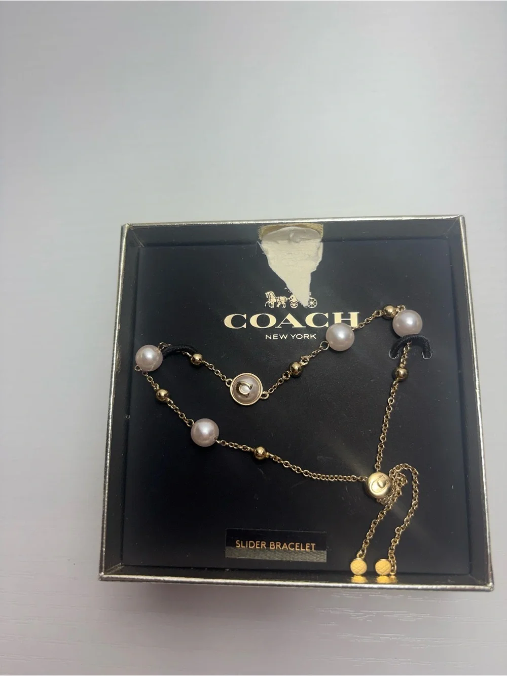 Coach elegant bracelet