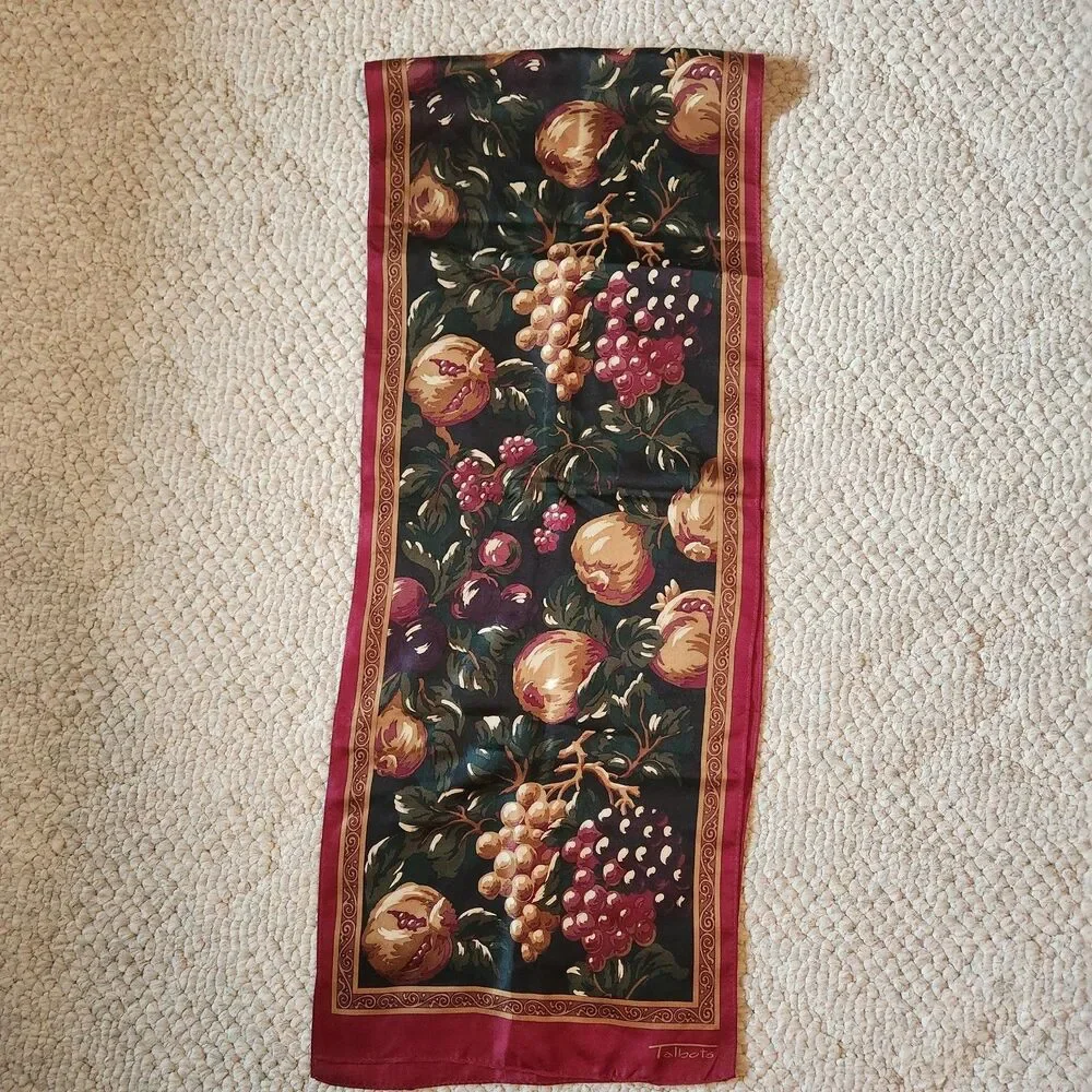 Burmel & Talbots women scarf