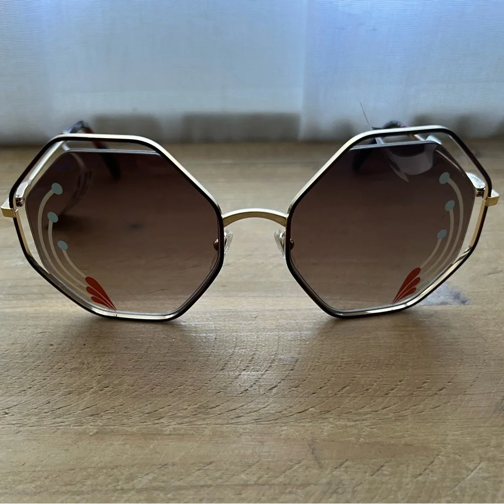 Chloe sunglasses only