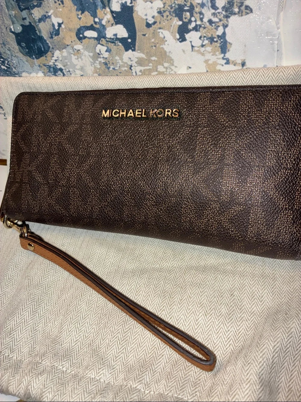 NWOT Michael Kors Dark Brown Logo Zip-Around Wristlet Wallet with Gold Hardware