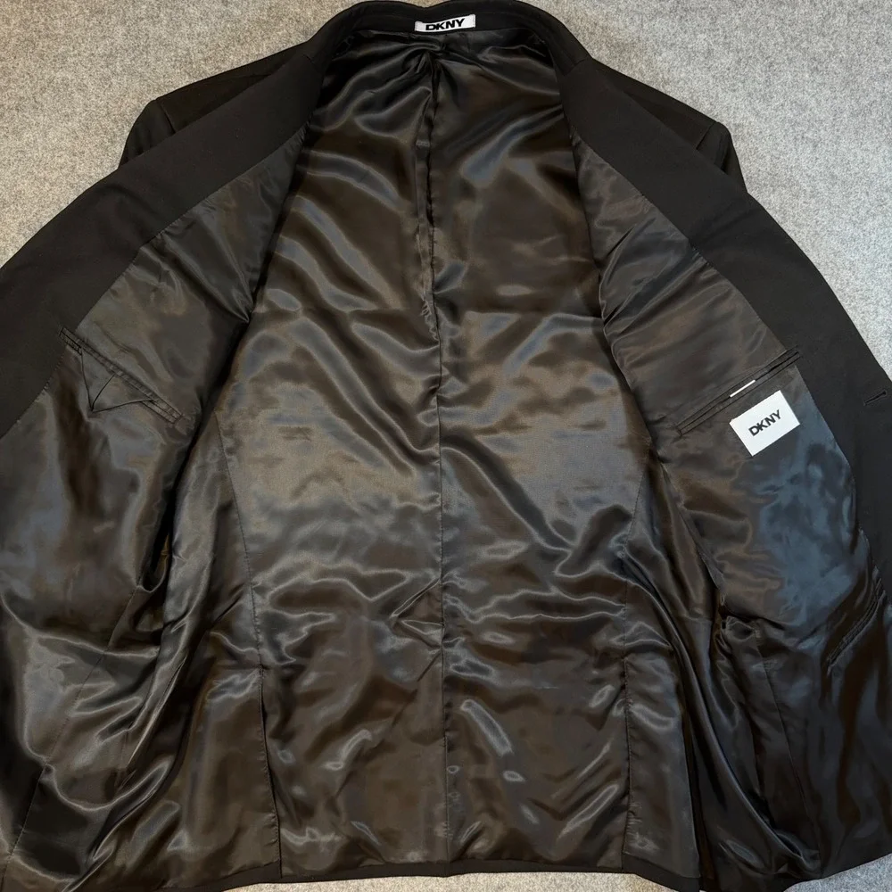 Dkny mens piece