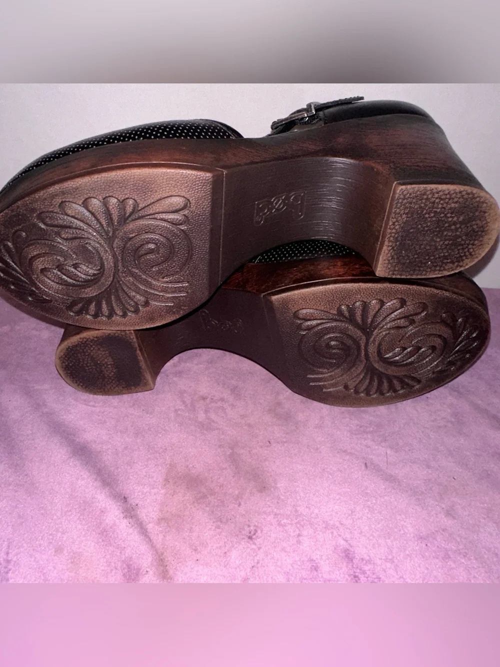 Women’s b.o.c. Size 9 Black Mary Jane Platform Heels with 3” Wood-Tone Heels