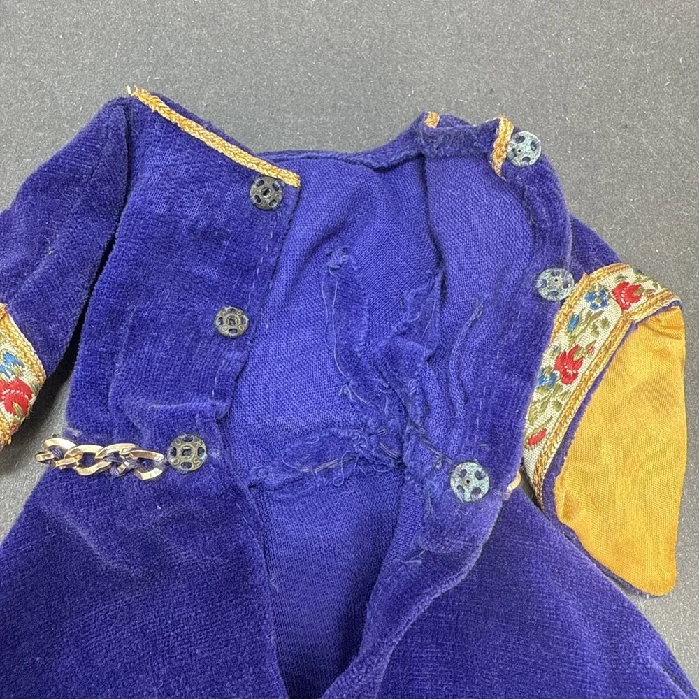 Vintage Barbie‎ #873 GUINEVERE Theater Velvet 1960's Dress With 1 Matching Shoe