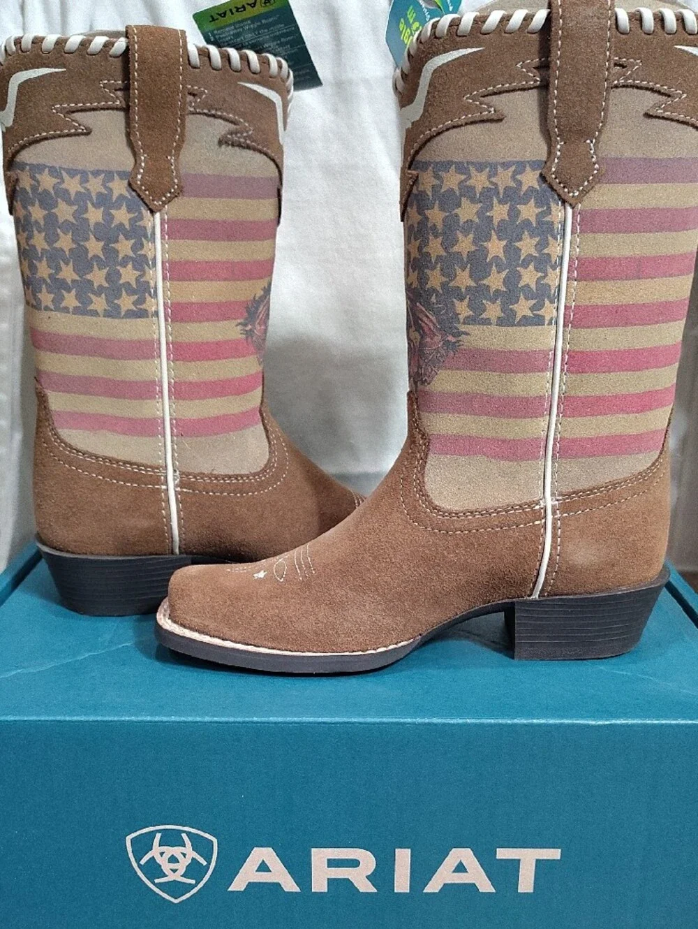 Ariat pull western