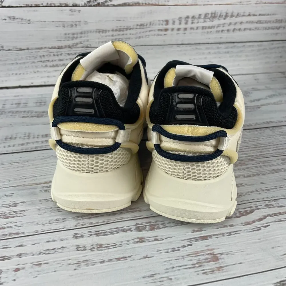 Lacoste l003 neo