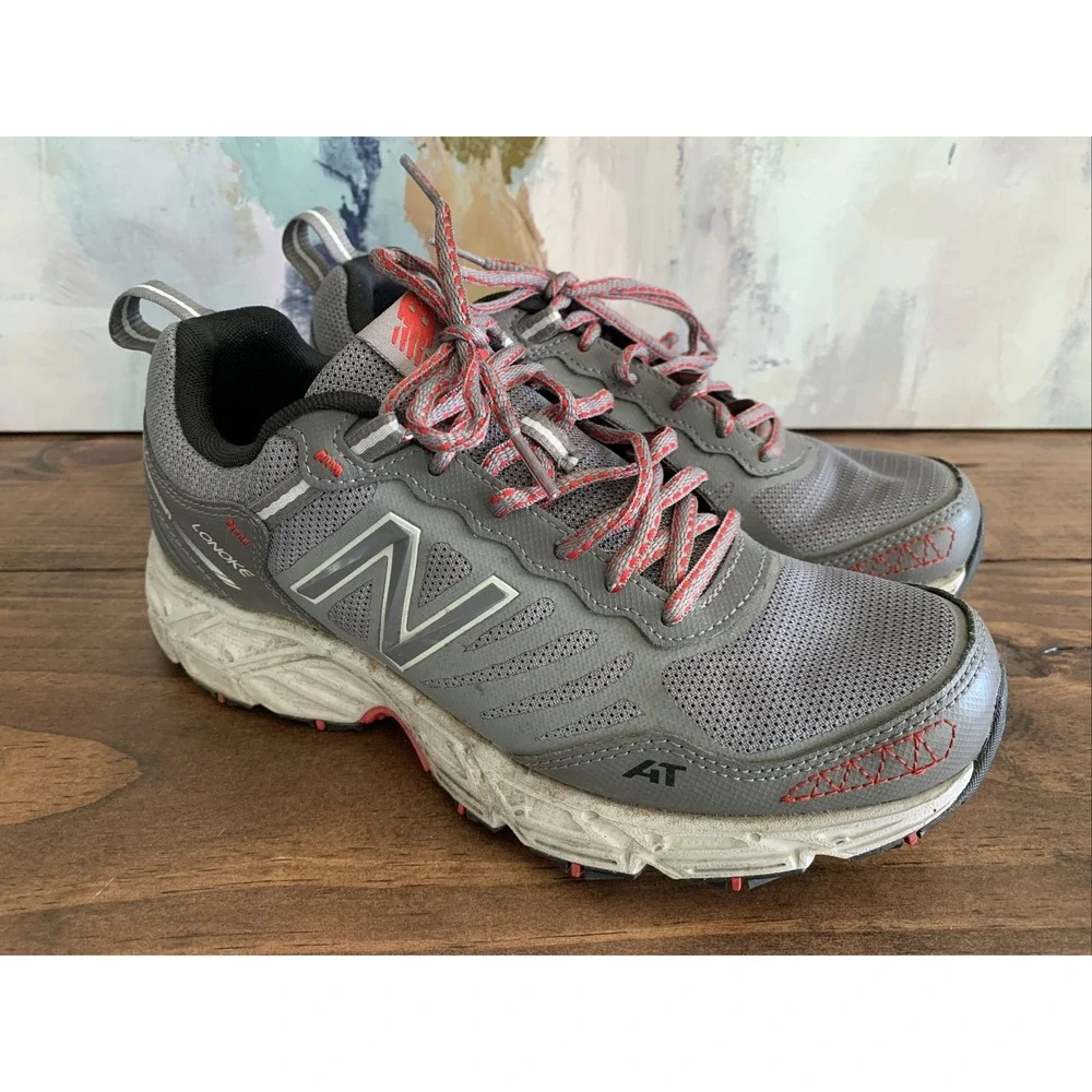 New Balance‎ Lonoke All Terrain Gray/Red MTLONRS1 Men's 7.5 D Sneakers