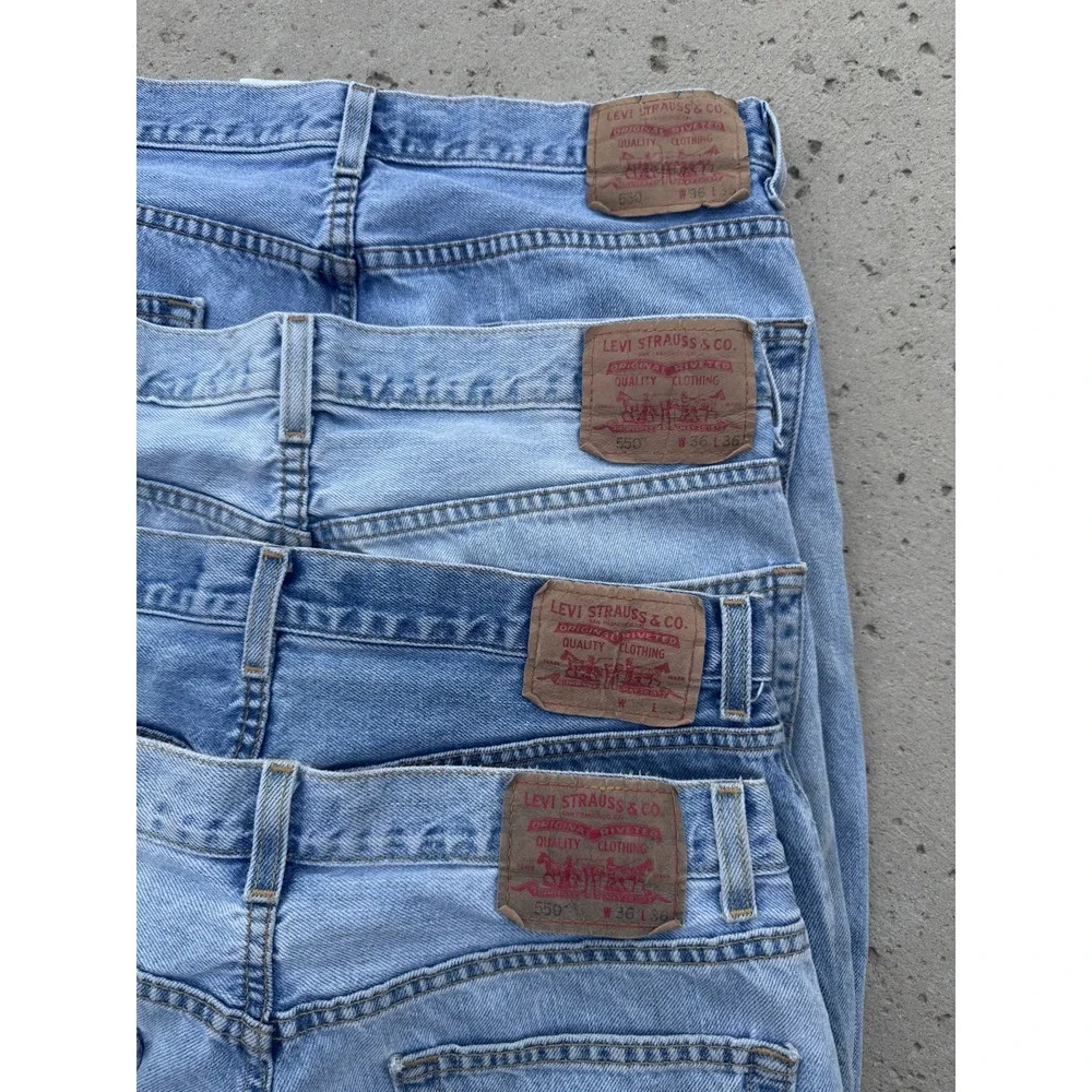 Levis lot levi