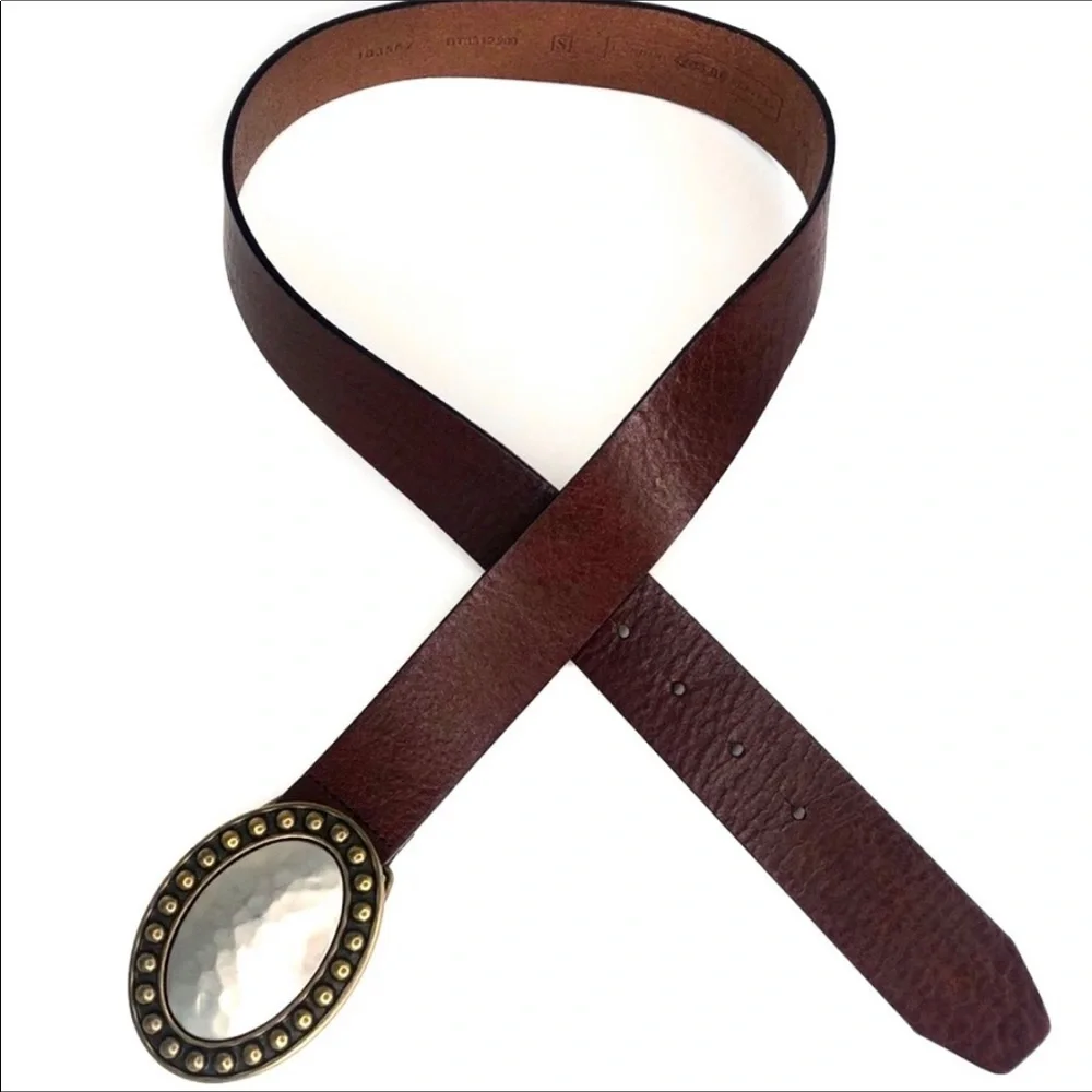 Fossil attachment belt