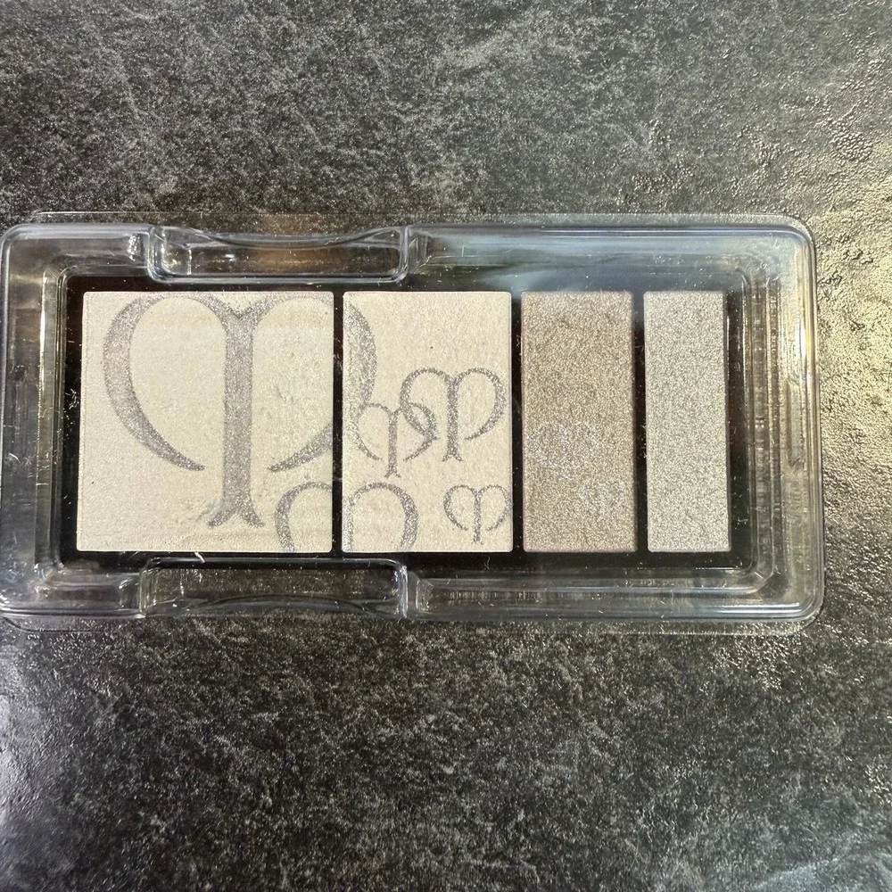 Clé de Peau Beauté new cle