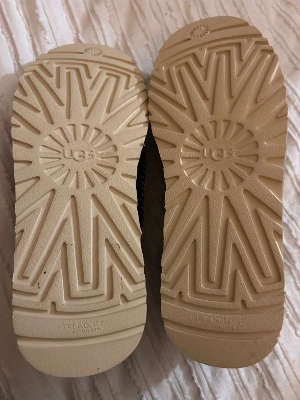 UGG dark brown