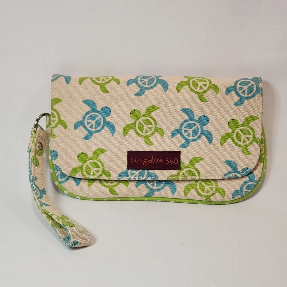 Bungalow 360 Canvas Wristlet Peace Turtles 8.5x5 Zip‎ + Magnetic Closure