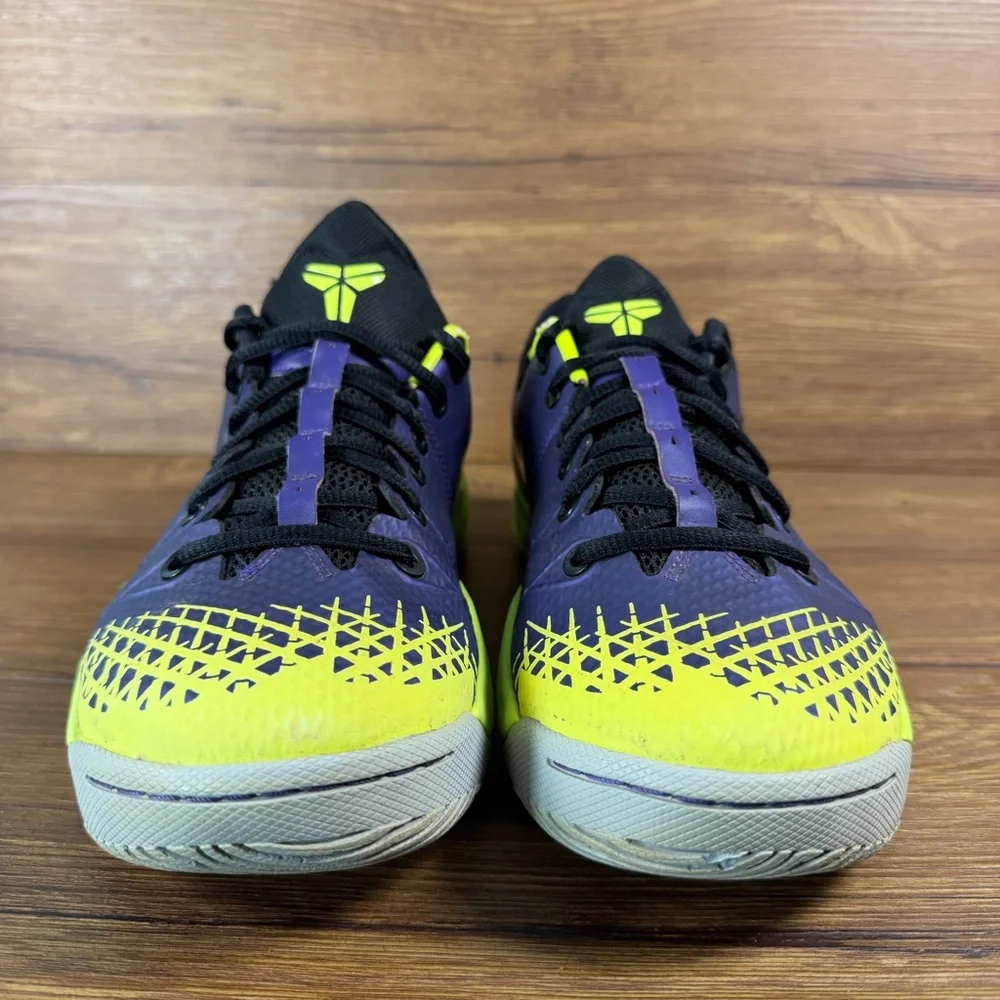 Nike ships within