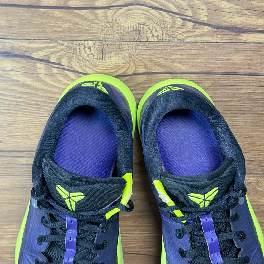Nike ships within