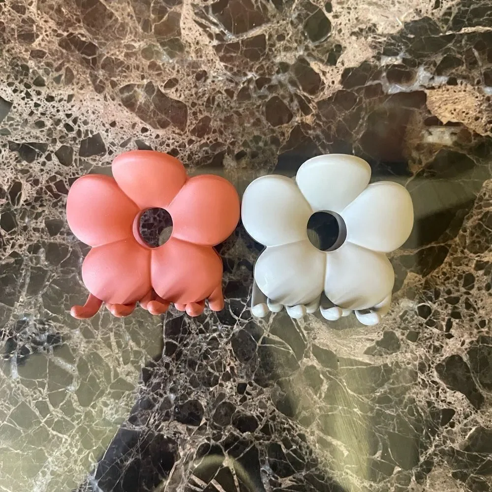 Anthropologie matte art