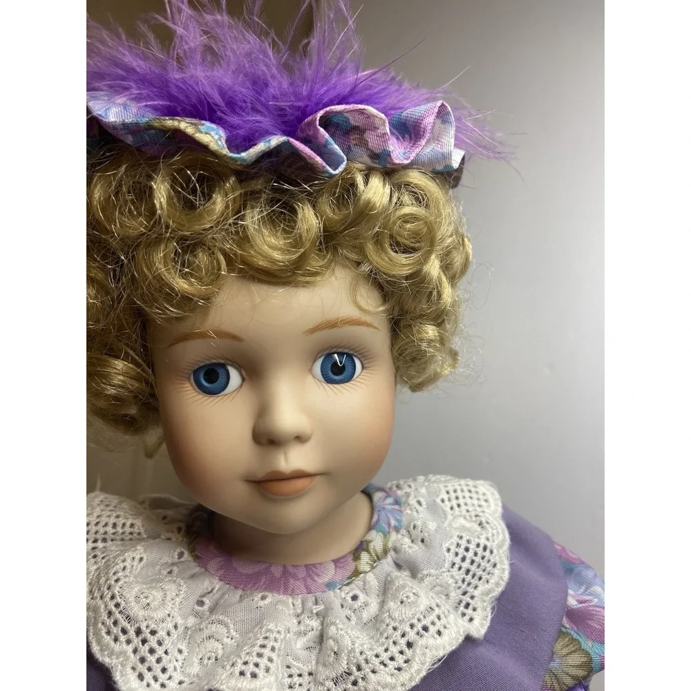 Vintage Moments‎ Treasured Porcelain Doll & Stand with Certificate