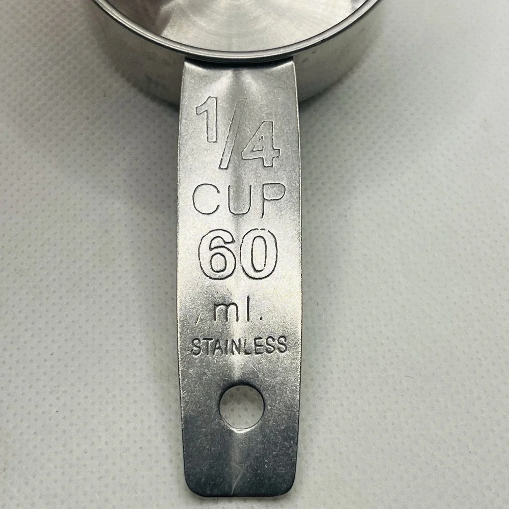 The Unbranded Brand vintage stainless