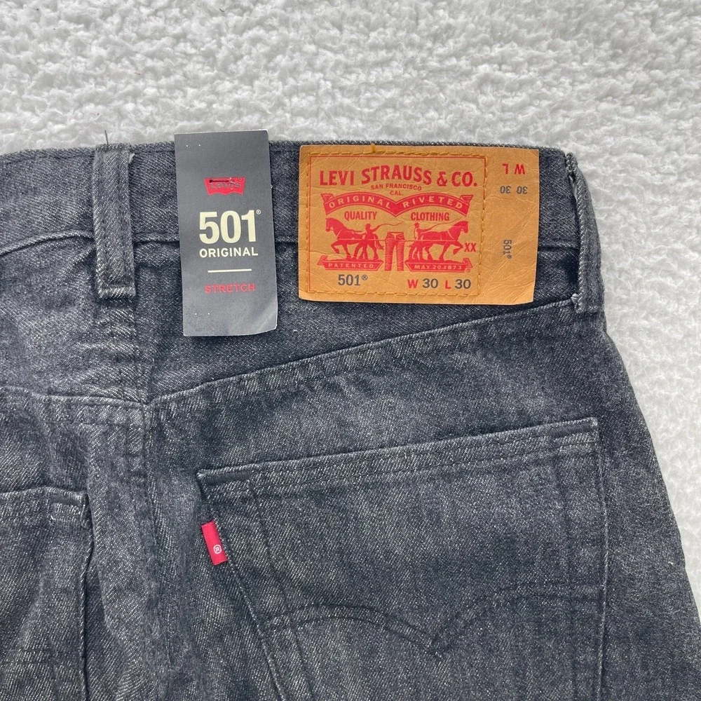 Levis based 30x30 goth
