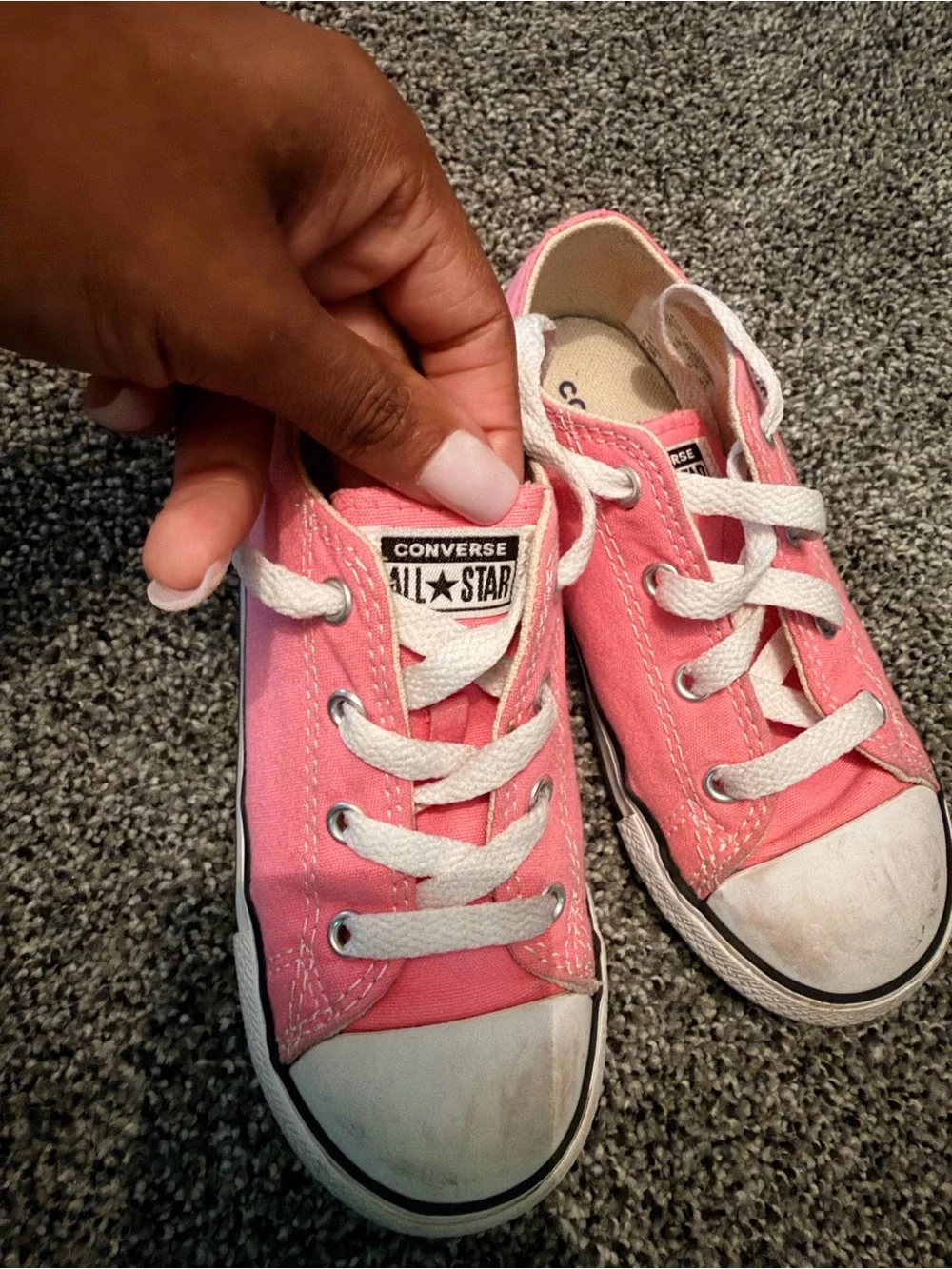 Converse bright pink