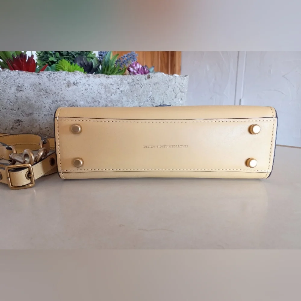 Coach glovetanned leather