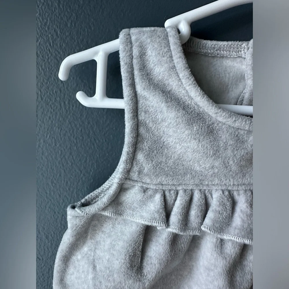 Carters carter’s gray