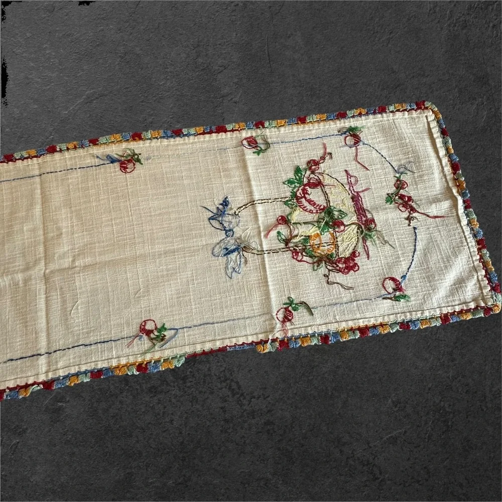 N/A vintage hand