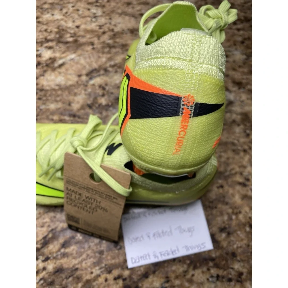 Nike *brand new*