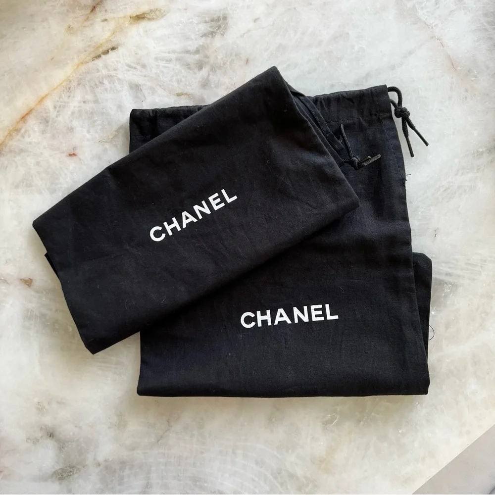 CHANEL authentic slingback