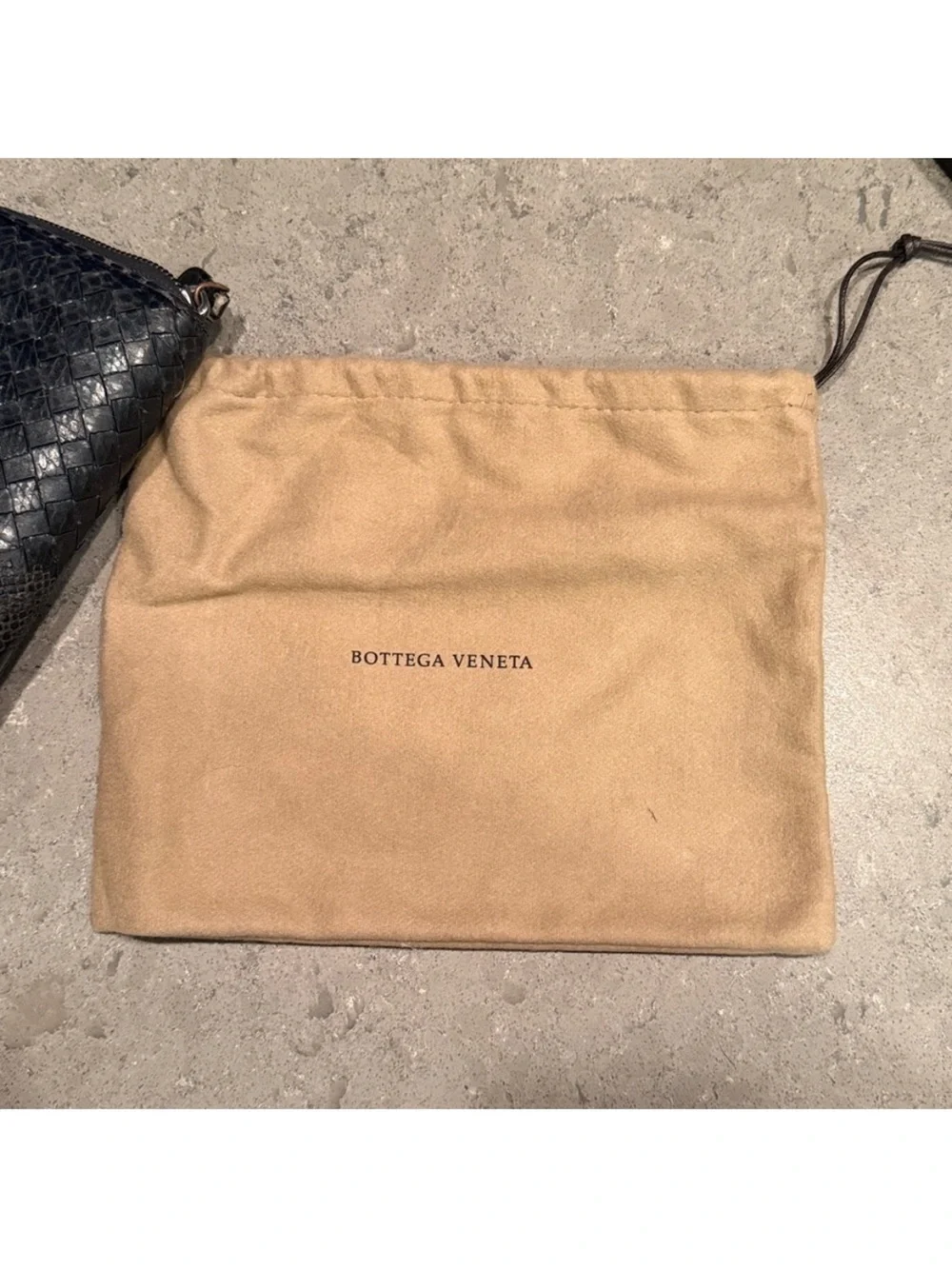 Bottega Veneta sleek zip essentials