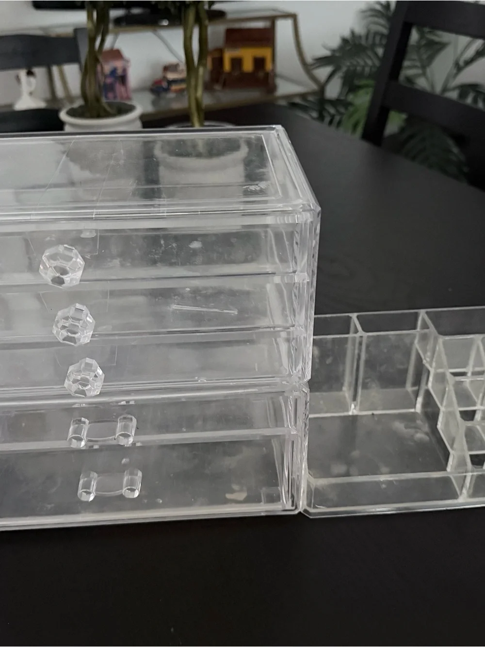 N/A clear acrylic